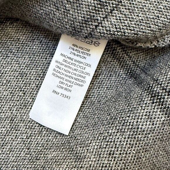 Tahari Windowpane Mock Neck Sweater Sz S - Picture 6 of 7